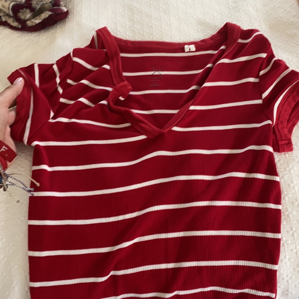 striped top - Picture 3 of 4